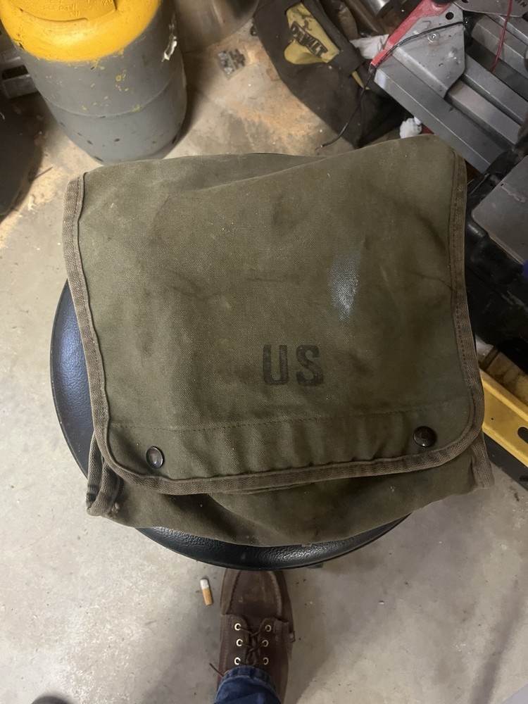 Old Authentic US Army Bag Pouch