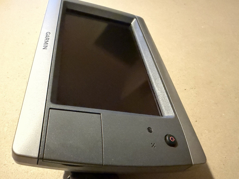 Garmin GPSMAP 720 (Head Unit/Cover/Knobs) Chartplotter Radar