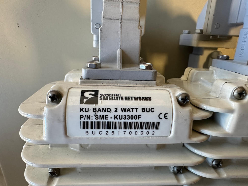 Advantech Satellite Networks / Low-Noise Block downconverter
