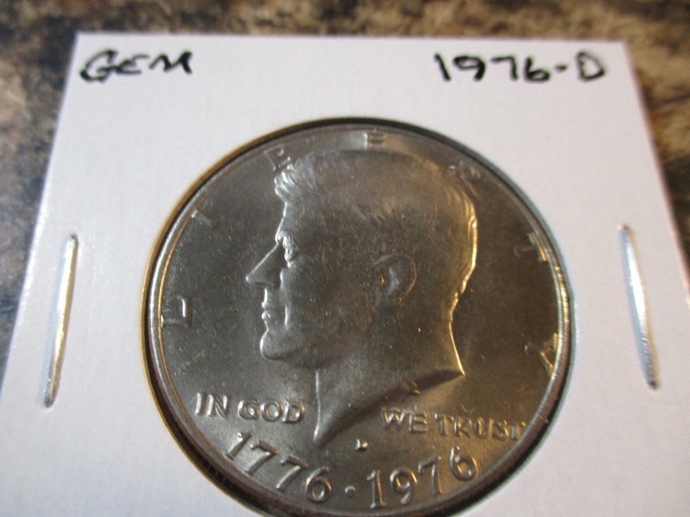 1976-D KENNEDY HALF DOLLAR GEM