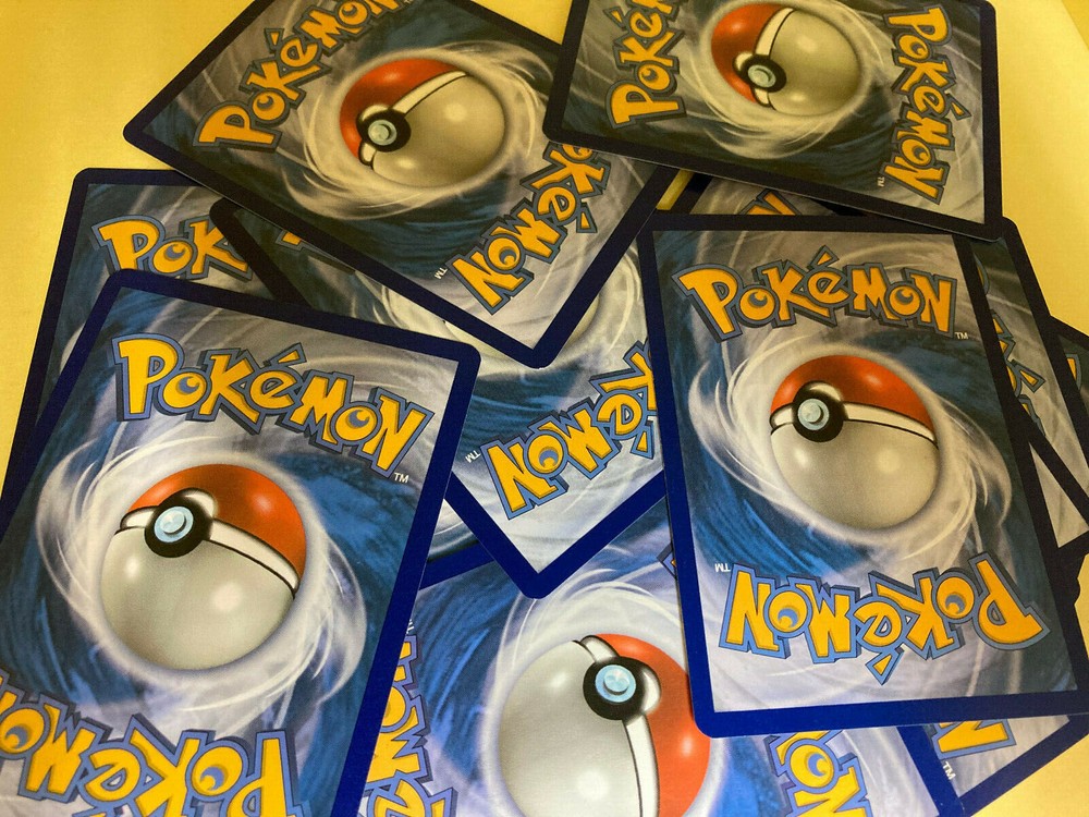 Reverse Holo Pokemon Sword & Shield Vivid Voltage /185 $2 Minimum Order Required