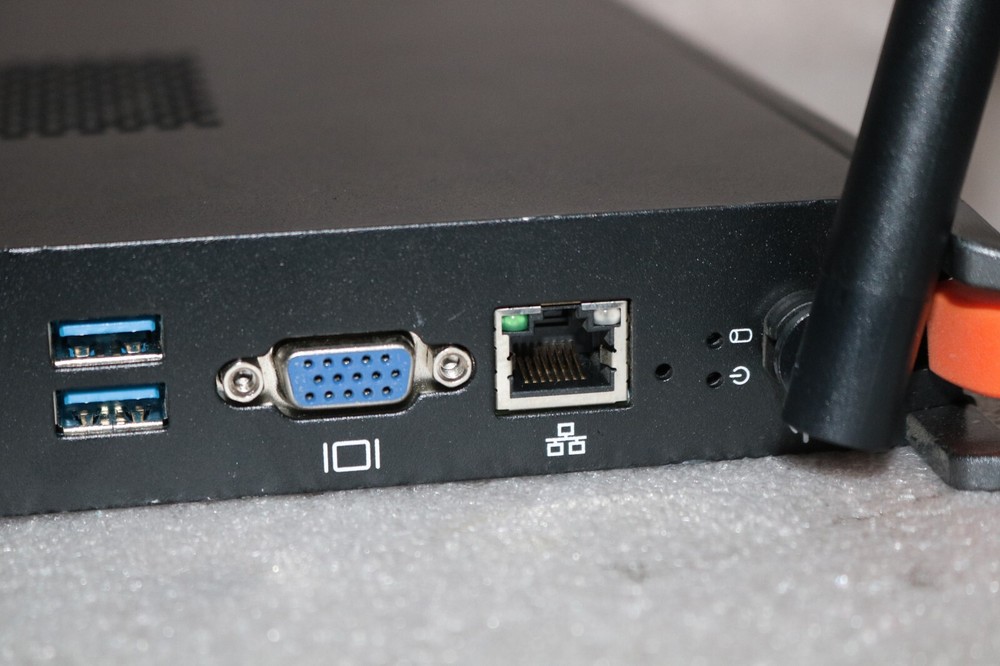 ViewSonic AC VPC14-WP-2 ViewBoard VS16933, PRE-OWNED .