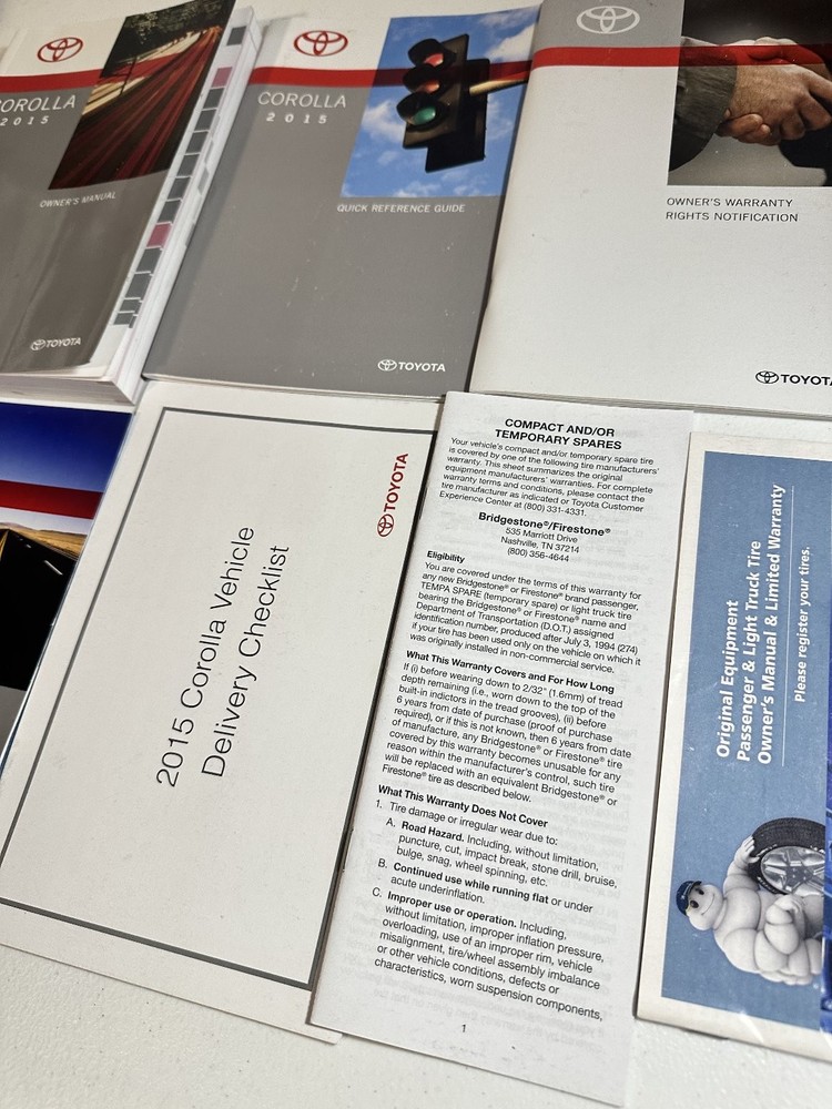 2015 Toyota Corolla Owner's Manuals