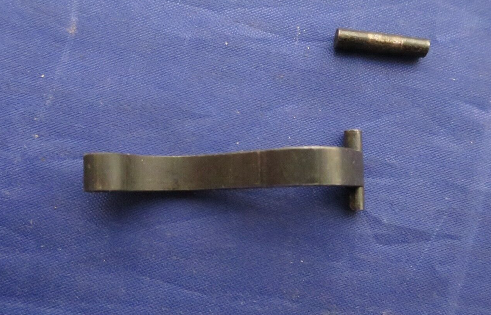 Luger Rear Toggle Link with pin - One set
