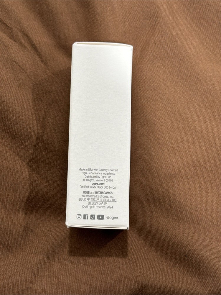 Ogee Sculpted Complexion Foundation Stick (Juniper 3.25W)