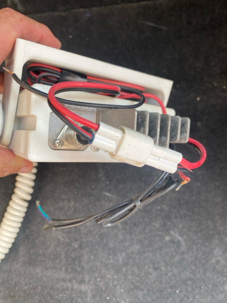 Standard Horizon ECLIPSE DSC Marine VHF GX1000s