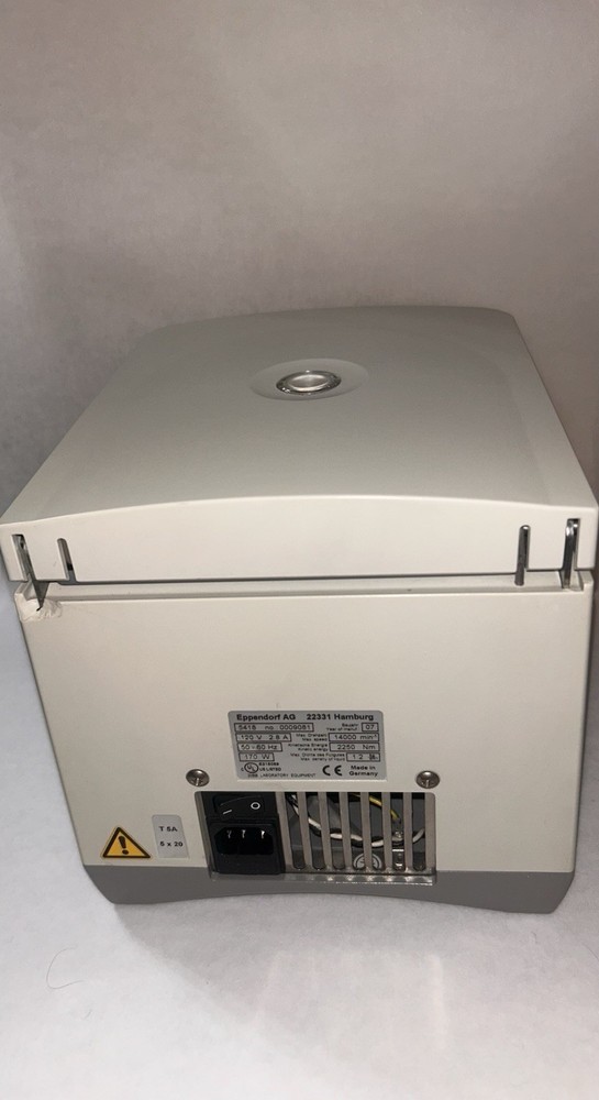Eppendorf Centrifuge 5418 (LID ERROR)