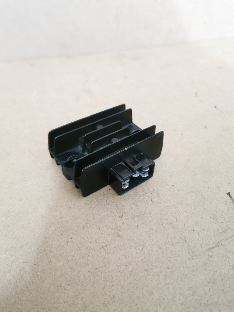 2016 Sinnis JS 125 RECTIFIER REGULATOR