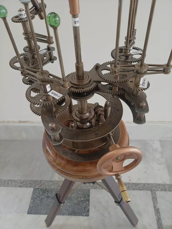 Solar System Celestial Model Fully Functional Antique Look Orrery Saturn Tripod
