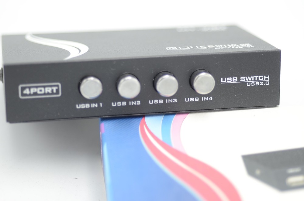 USB2.0 4 PORT USB SWITCH 4X1 MANUAL USB SWITCH NIB