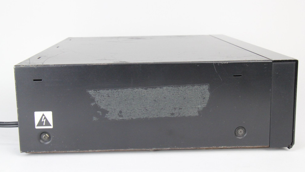 SONY DTC-700 Digital Audio Tape Deck DAT Powers On Untested