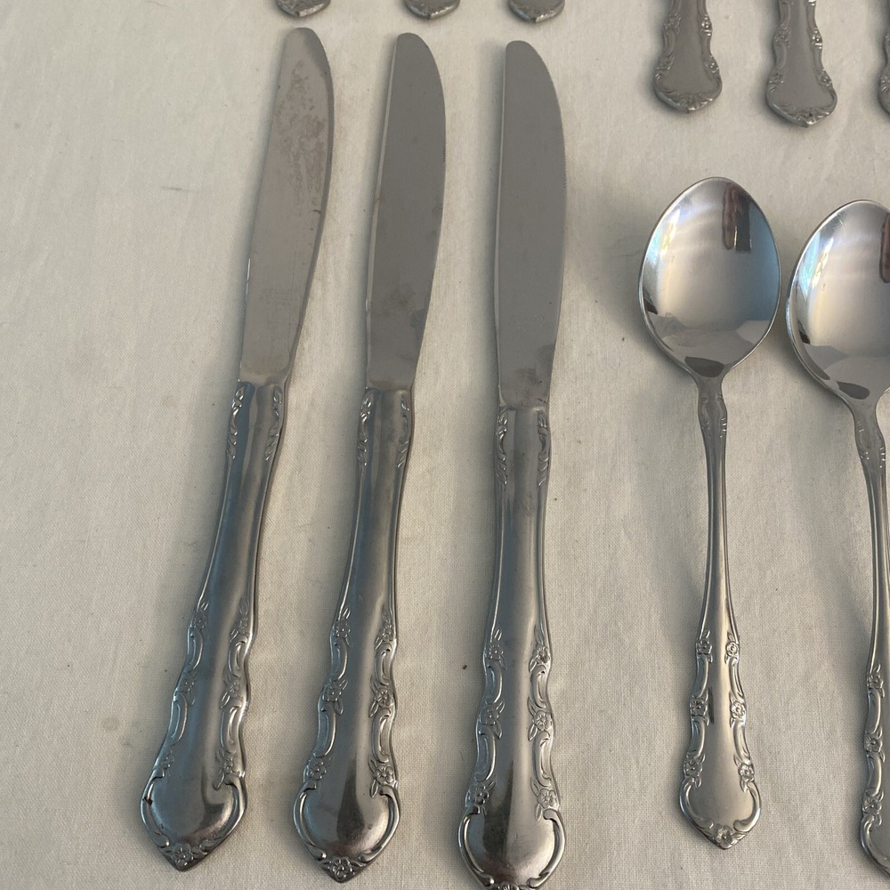 Select Stainless Flatware Korea Rose 20 Pieces Replacement Floral Flowers