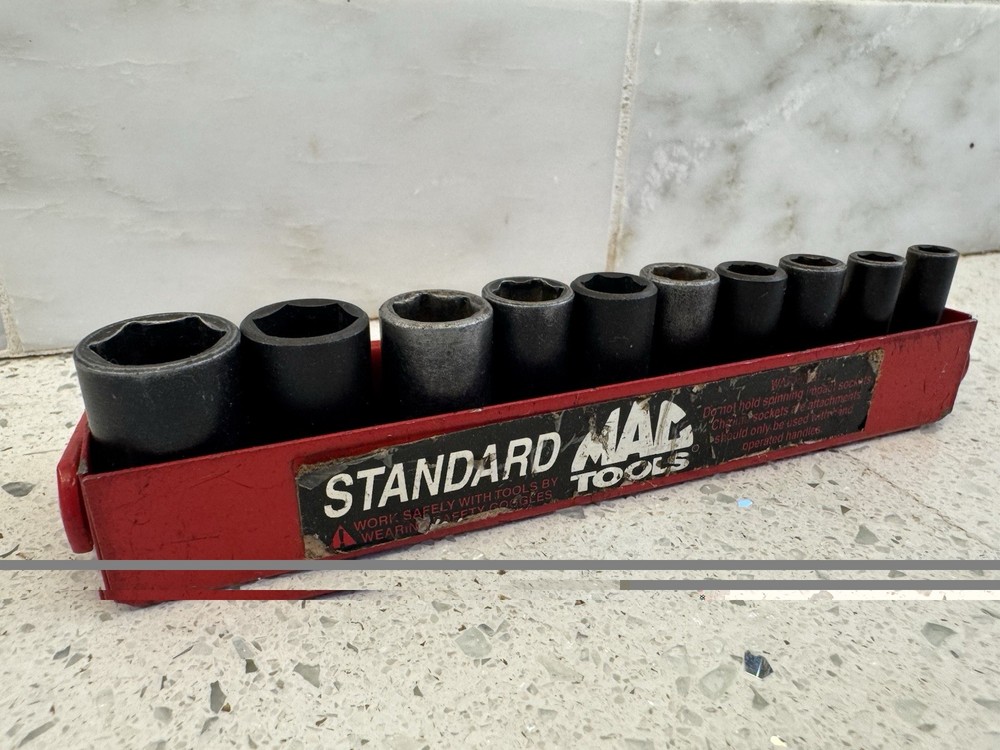 Mac Tools 10-PC. 1/4" Drive SAE Intermediate Impact Socket Set - 6-PT.
