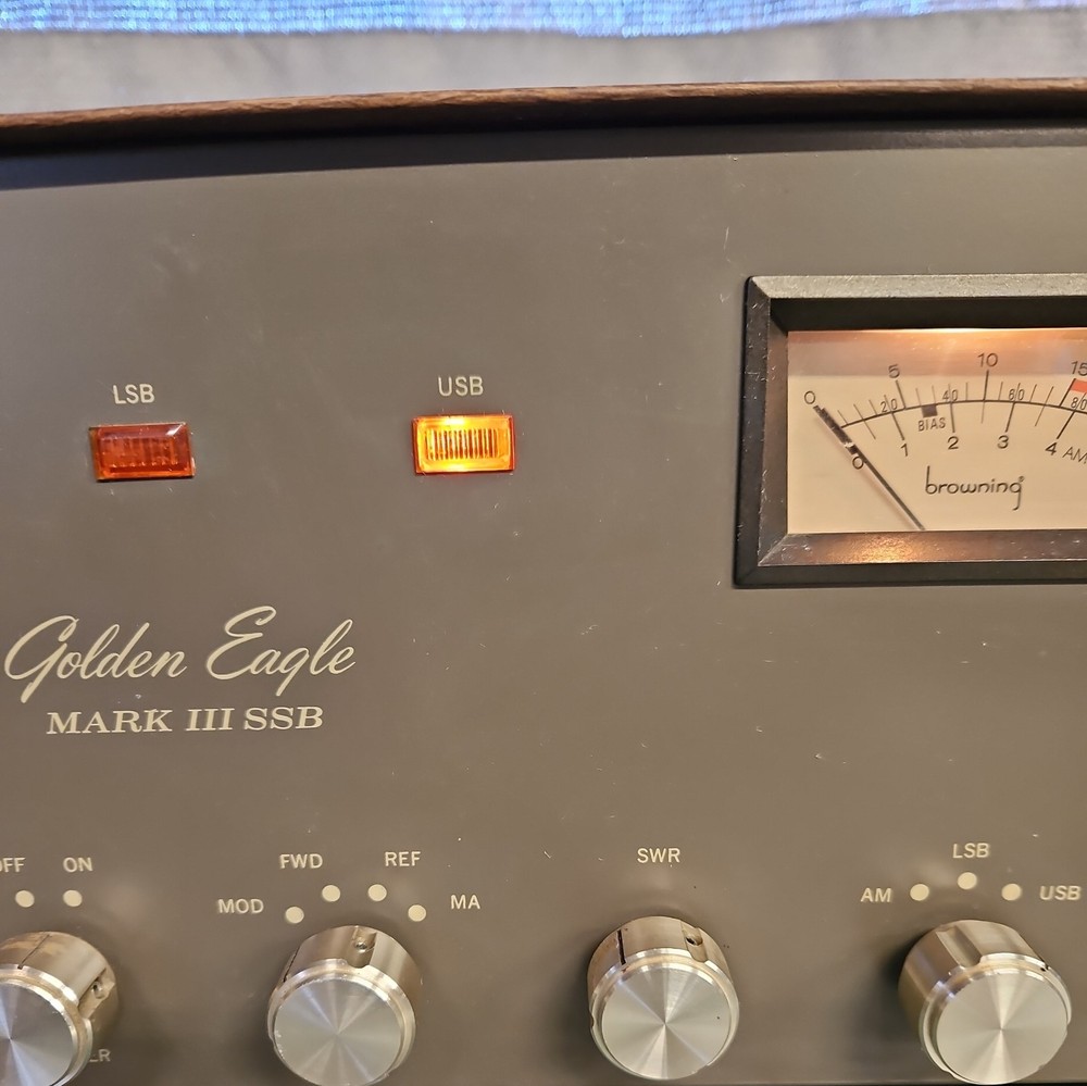 Browning Golden Eagle Mark 3 III Transceiver POWERS UP NOT TESTED (READ)