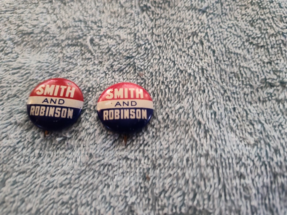 2 Each Smith and Robinson Pinbacks