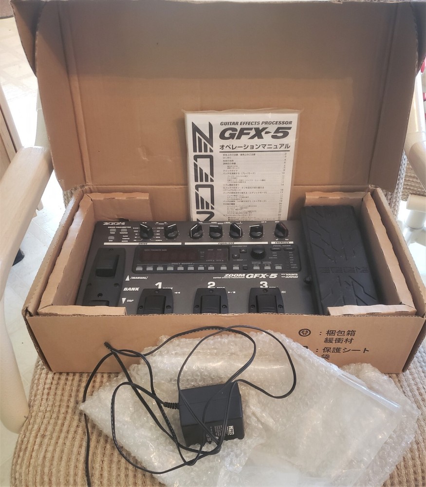 ZOOM GUITAR EFFECT PROSSOR GFX-5