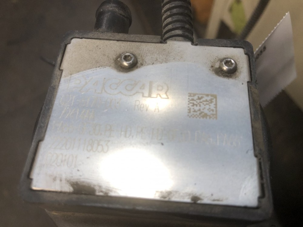 Kenworth T680 Left/Driver DEF Sensor - Used