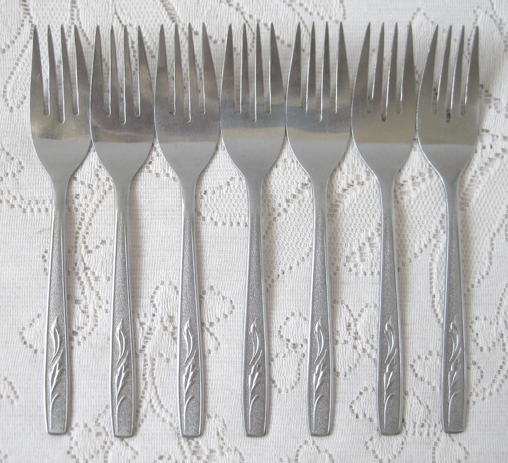 ONEIDA Stainless Flatware Lot AUTUMN MEMORY Forks