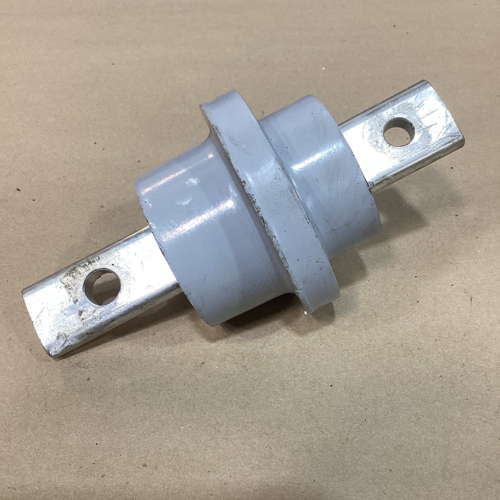 Low Voltage Customized 2.5kV 4300A Copper Epoxy Bushing