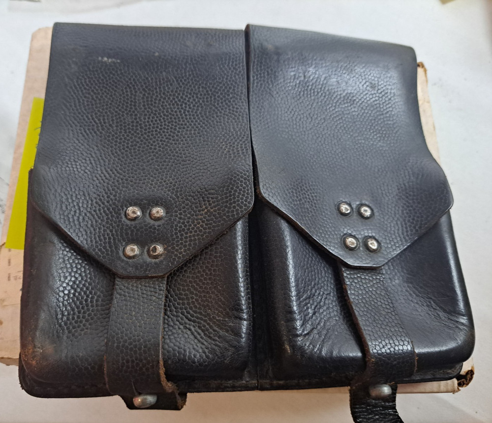 vintage Leather Double Speed Loader Case