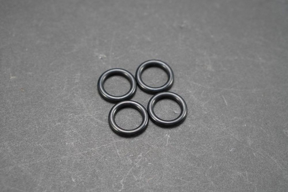 For BMW E30 Side Marker O-Ring Set for Bulb Socket Set of 4