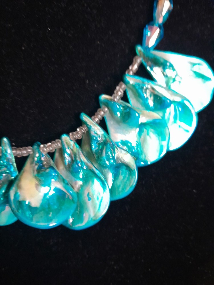 Acrylic Beads And Dye Shell Necklace Unmarked