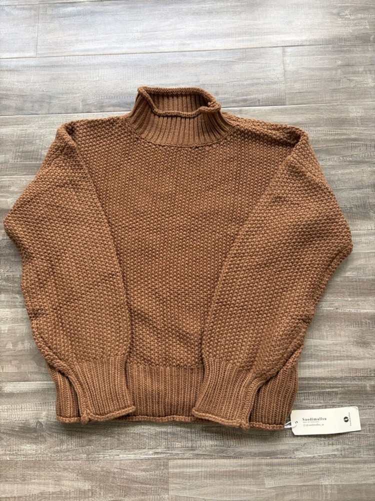 Cozy Camel Brown Women's Chunky Turtleneck Sweater