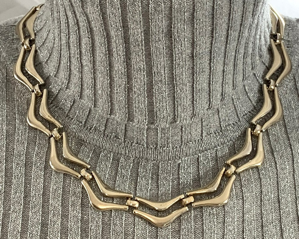 MONET Necklace 17"