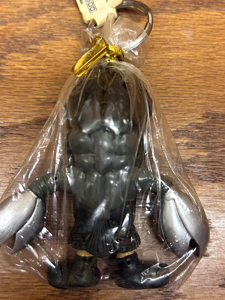 Ultraman Alien Baltan 2.5" Key Ring Vintage