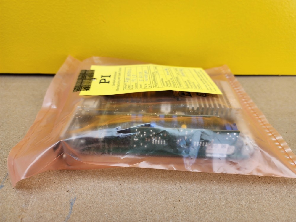 PI E-621.SR Piezo Amplifier/Servo Controller Module, 1 channel, RS-232, 30-130 V