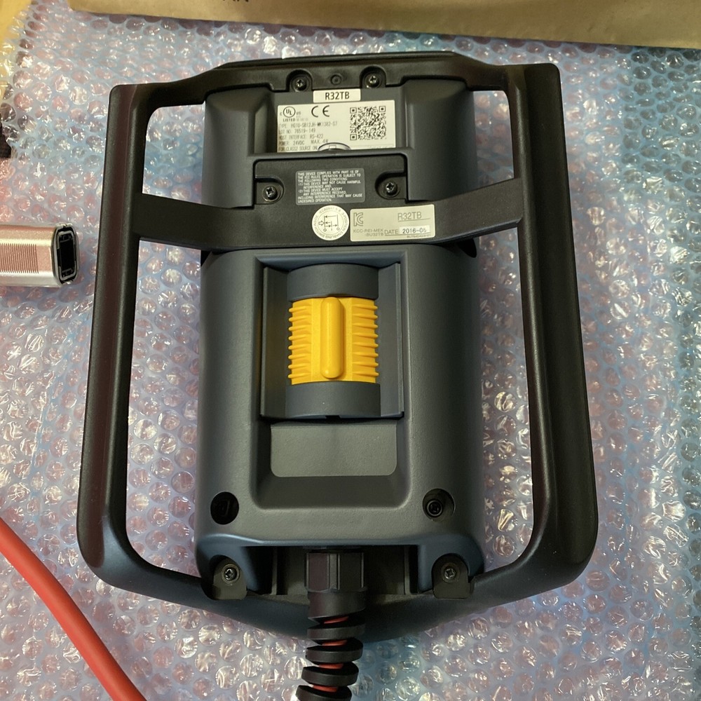 Mitsubishi R32TB Robot Teaching Pendant