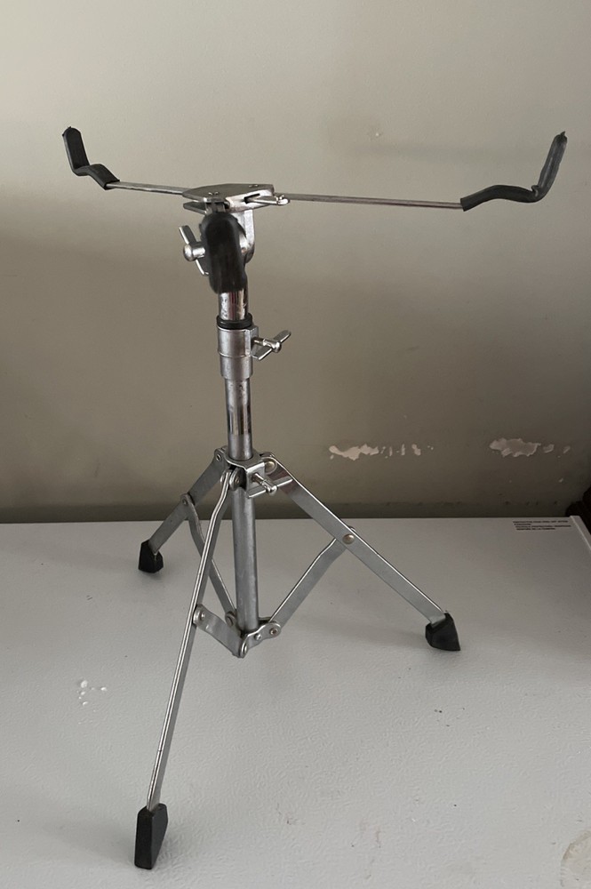 VTG Adjustable Metal Drum Stand