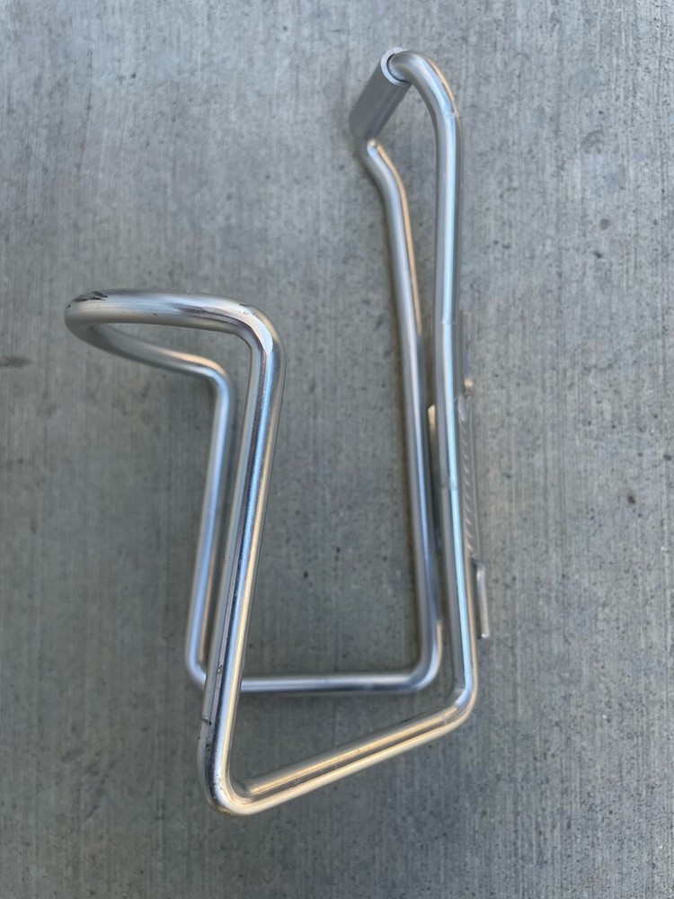SPECIALIZED ALUMINUM WATER BOTTLE RACK CAGE