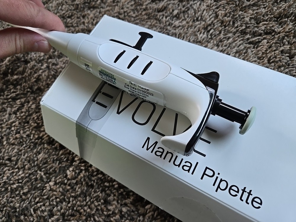 Integra Evolve Pipettes single channel adjustable 20 - 200 ul