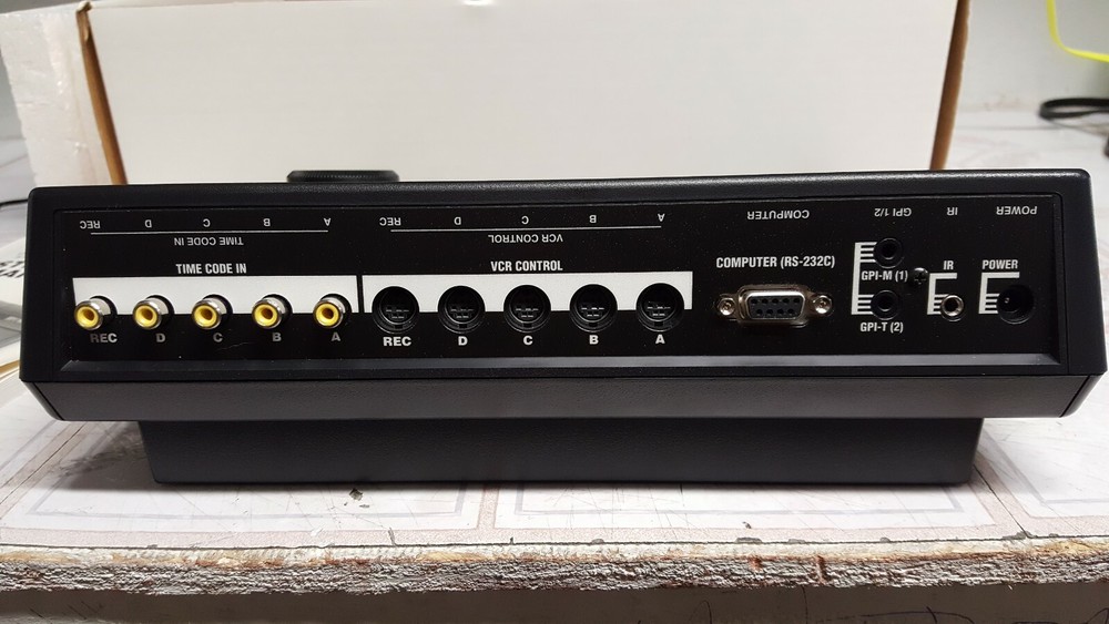 Videonics AB-1 Edit Suite A/B Roll Edit Controller Video Editor In Box USED