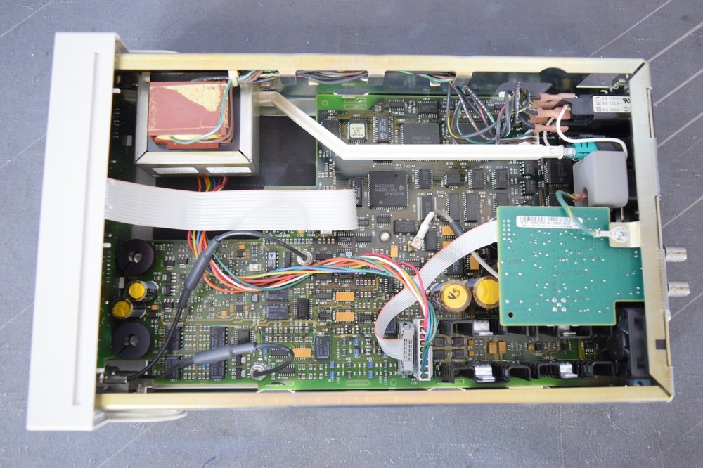 Agilent 33120A Function/Arbitrary Waveform Generator 15MHz