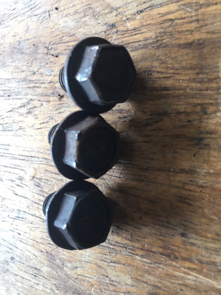 2000 GMC Yukon 5.3L V8 Automatic Torque Converter Bolts