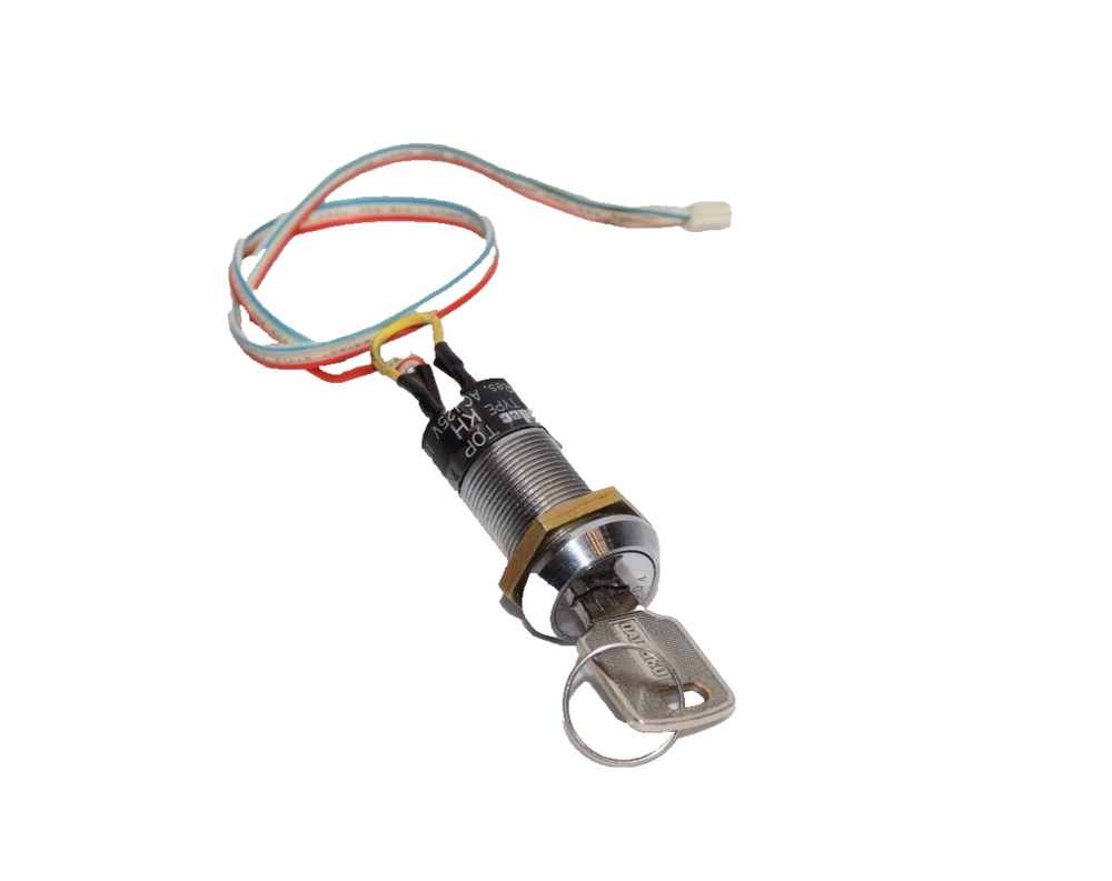 IDEC TYPE KH 125Vac 1A Key Switch