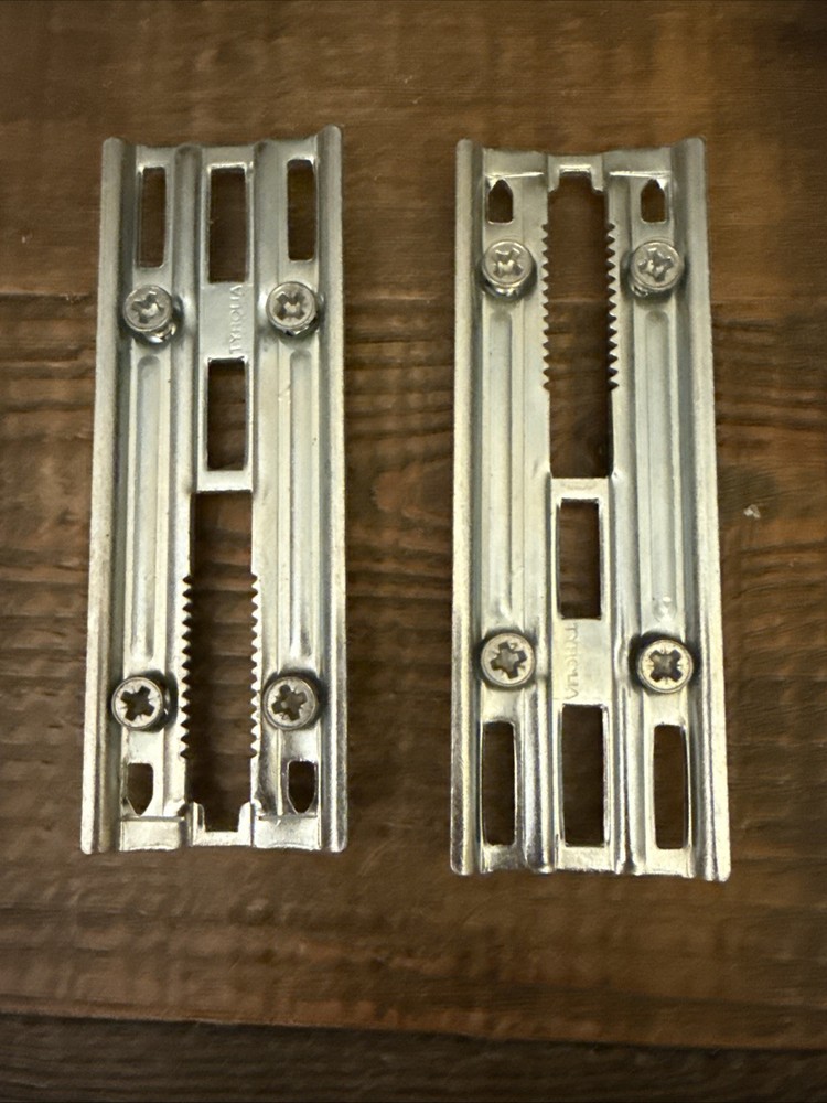 Tyrolia 230 Ski Bindings Excellent Condition In Original Box