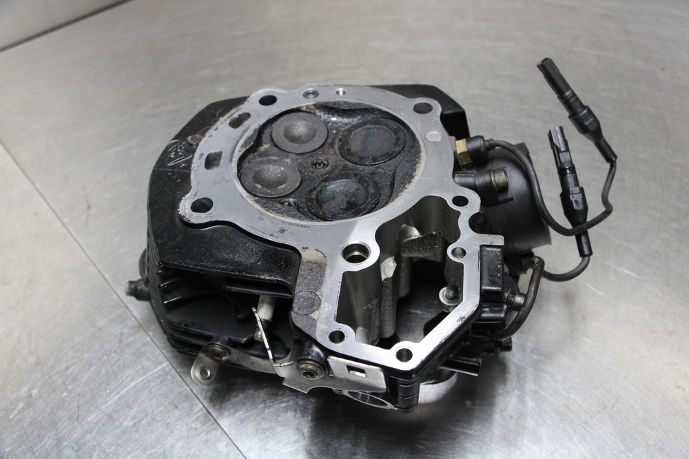 06-07 BMW R1200R Engine Motor Cylinder Head