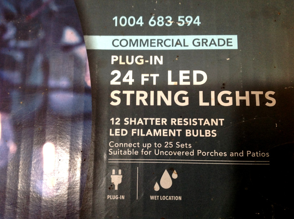 NEW HAMPTON BAY STRING LIGHTS COMMERCIAL GRADE 24ft LED STRING LIGHTS PLUG IN