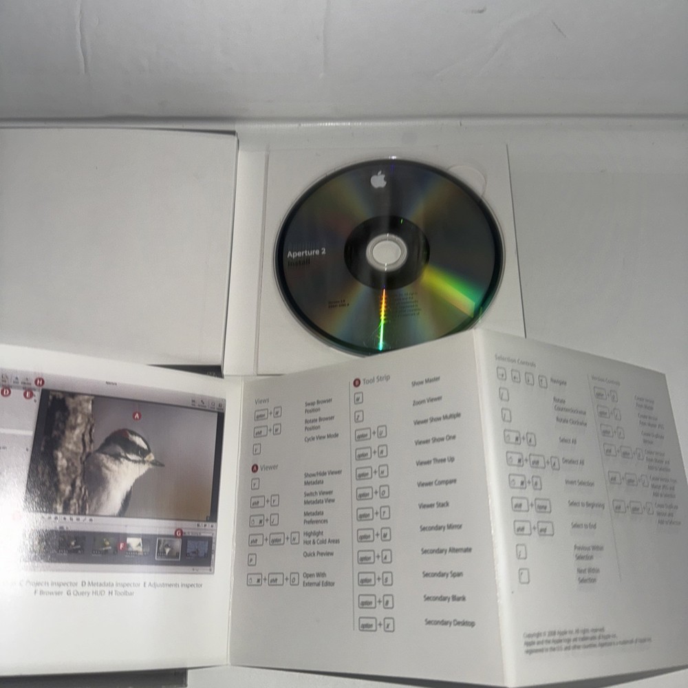 Apple Aperture 2 Mac Vtg Boxed Software Shortcuts Booklet