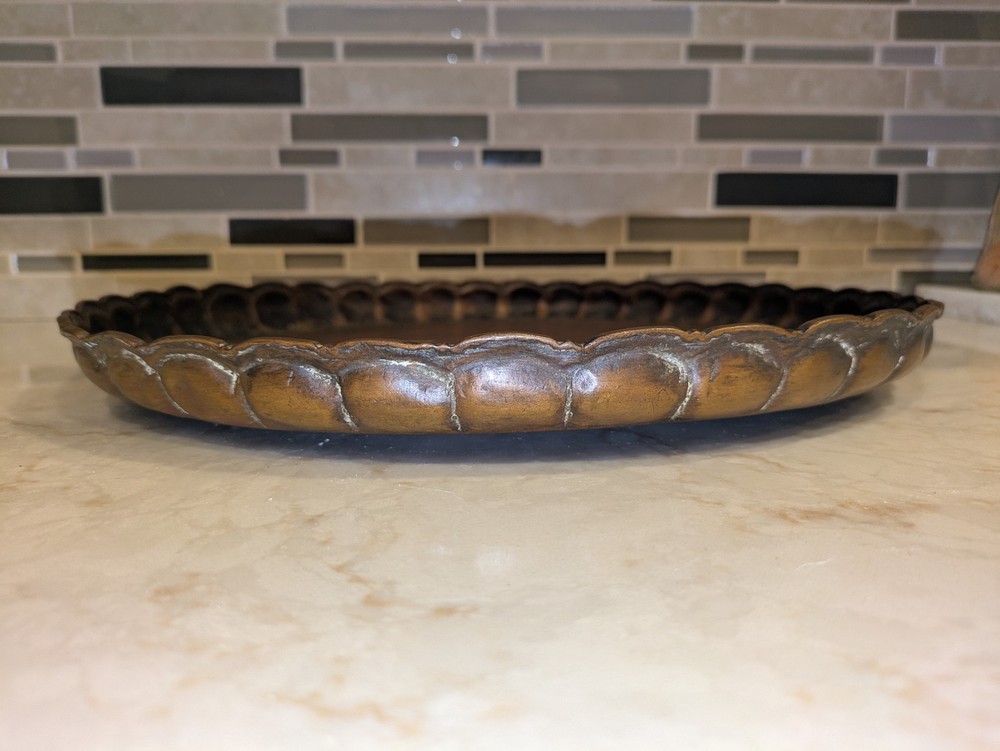 Antique Copper Middle Eastern Etched Serving Tray (13.5")