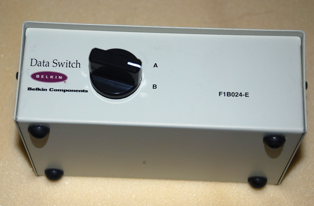 BELKIN Rotary 2 Port Data Transfer Switch F1B024-E Serial Parallel Printer Hub