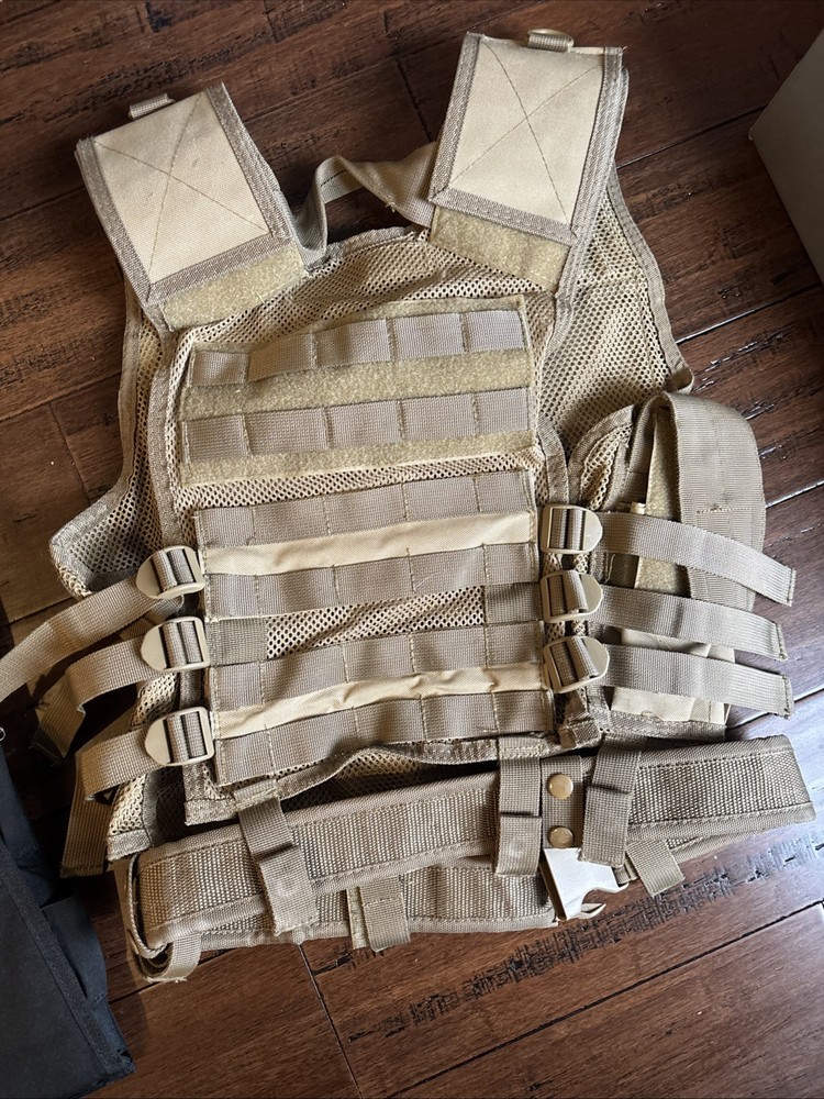 Airsoft Tactical Vest