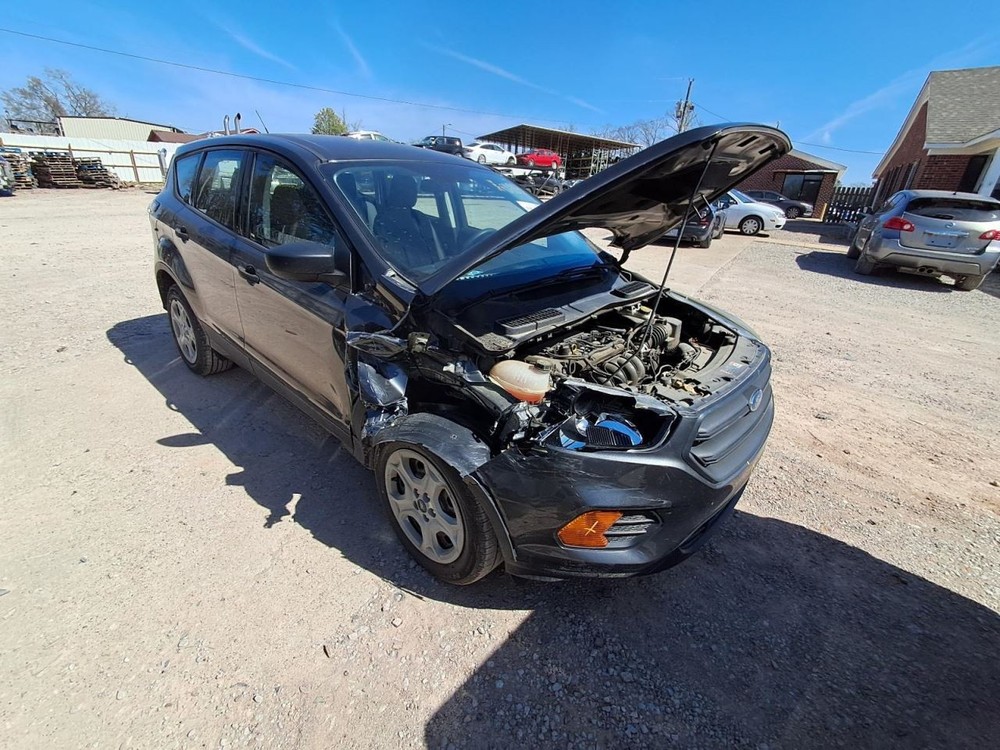 Fuse Box Engine Fits 18 ESCAPE 2745291