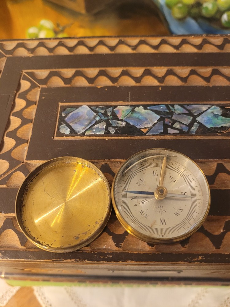 Antique Brass Glass Locking Compass