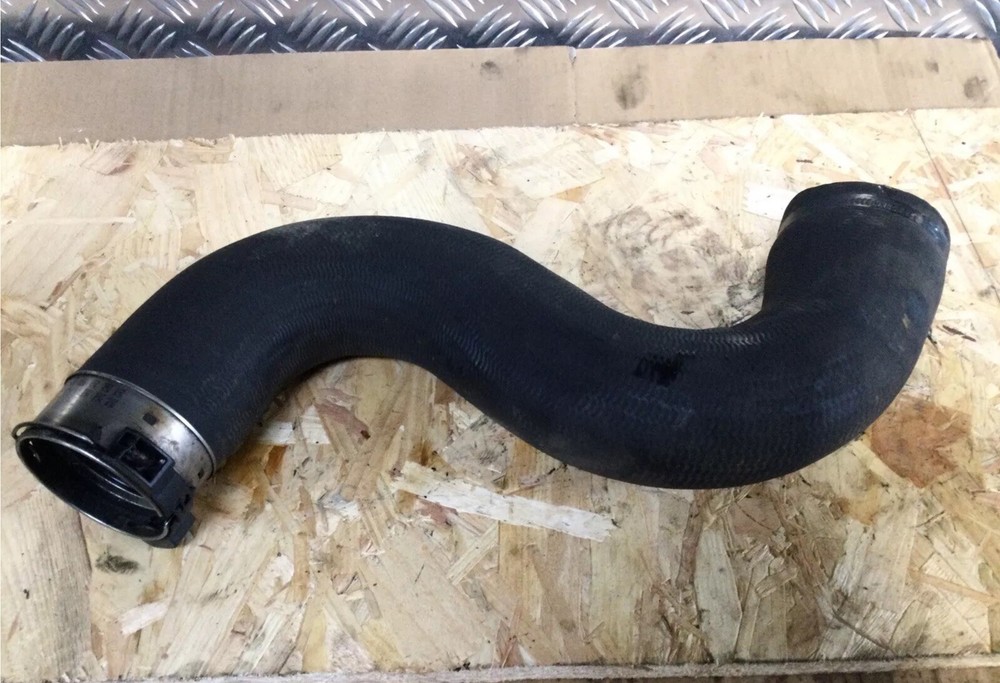 VOLKSWAGEN CRAFTER INTERCOOLER PIPE 2.0 DIESEL 2016