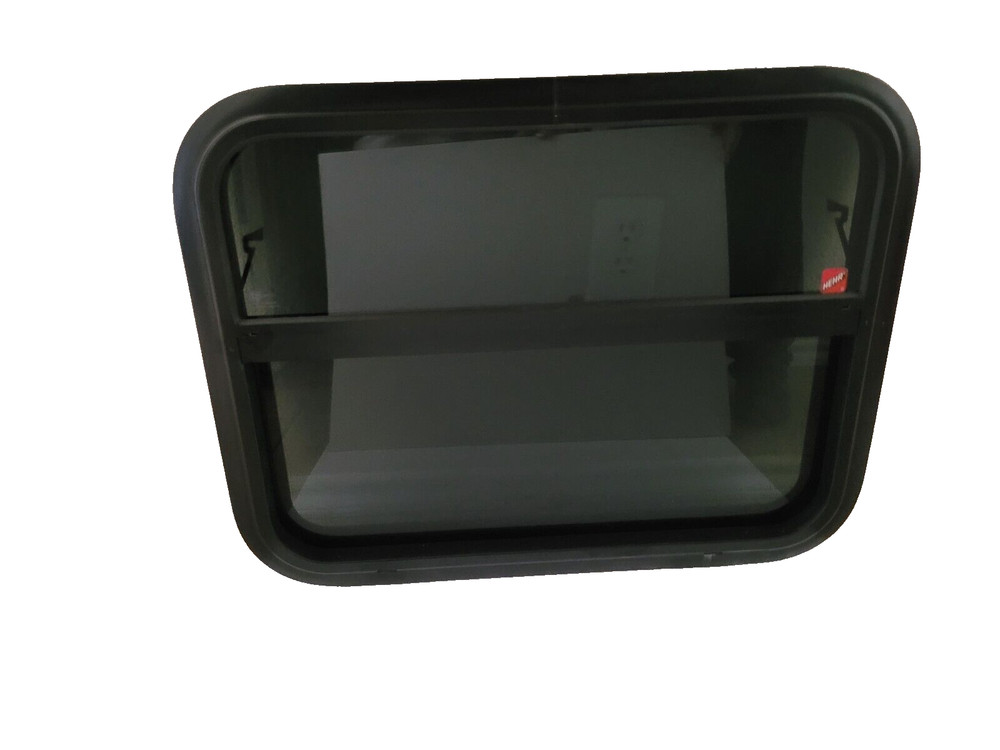 Hehr 5900 Series Window for RV's