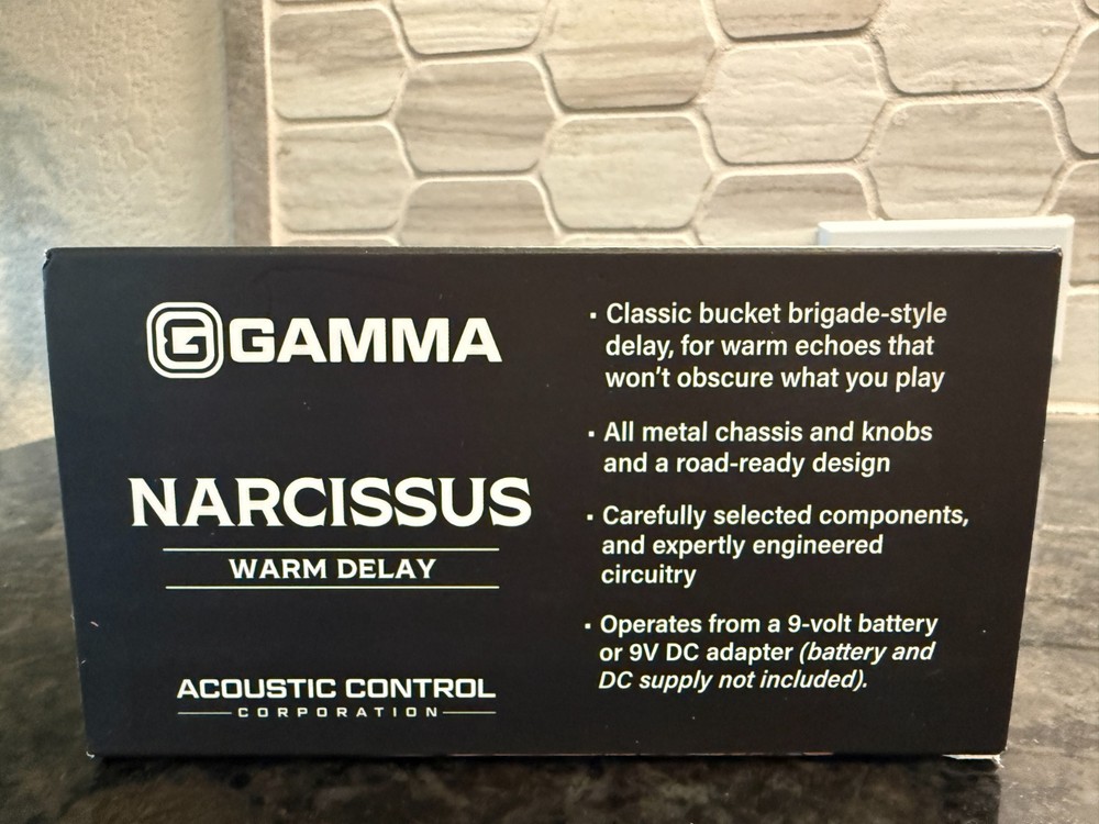 GAMMA Narcissus Warm Delay Effects Pedal